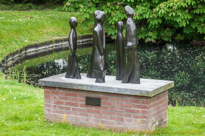 Bloemendaal -  Met elkaar op weg