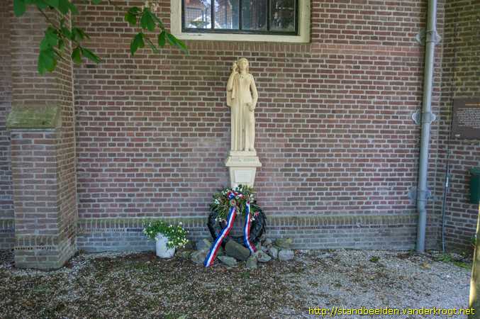 Oosterleek -  Monument voor Dirk Roos