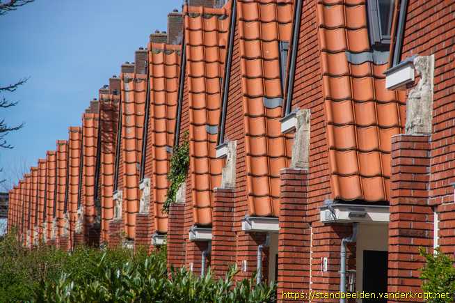 Haarlem -  58 heiligenbeelden