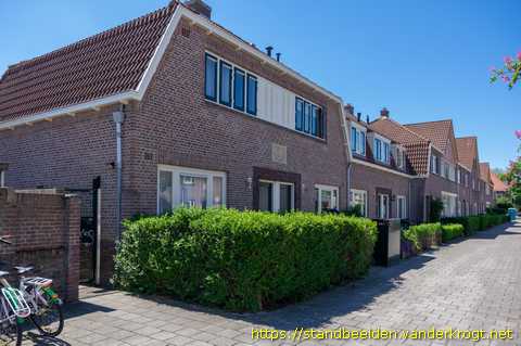 Haarlem -  Gevelstenen Patrimonium