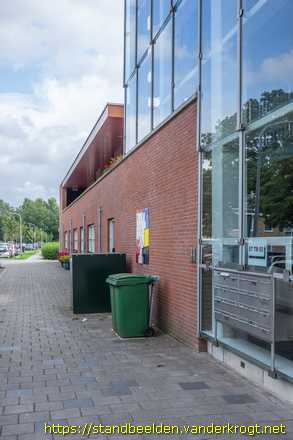 Haarlem -  Tegeltableaus 'Mondriaan'