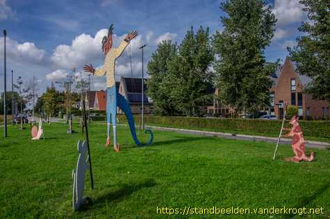 Nieuw-Vennep -  Speelobjecten, vier figuren en vier dieren