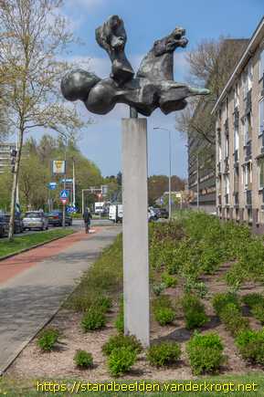 Hilversum -  Paard en ruiter