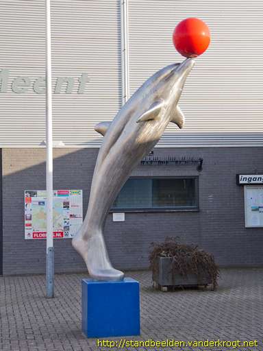 Huizen -  Out of the blue