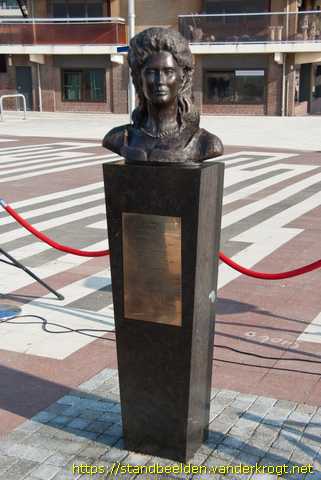 Zandvoort -  Keizerin Elisabeth van Oostenrijk-Hongarije ("Sissi")
