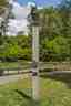 Aart Jonker monument met Oehoe