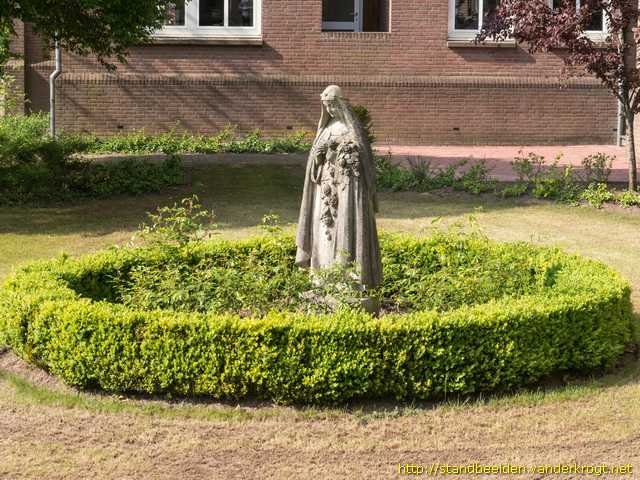 Zenderen -  Sint Theresia van Lisieux