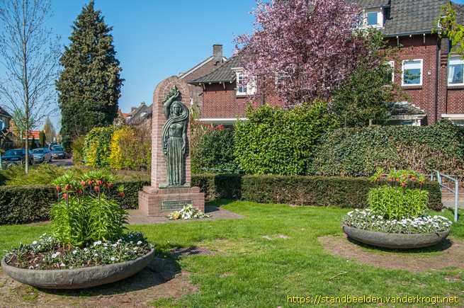 Hengelo -  Bevrijdingsmonument