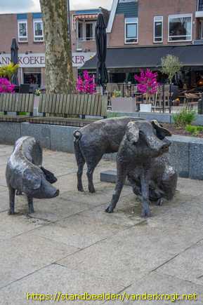 Holten -  Varkens