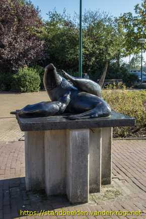 Bunschoten-Spakenburg -  Drie zeeleeuwen