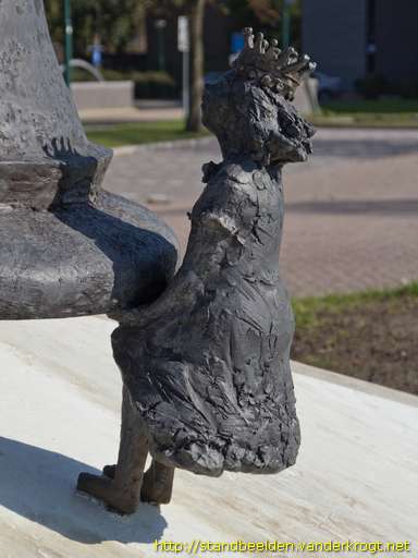Bunschoten-Spakenburg -  Alice en de Koning