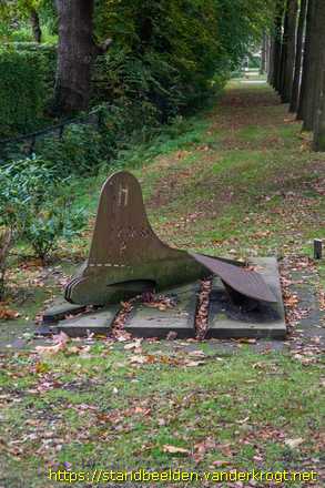 Groenekan -  B-17 Monument