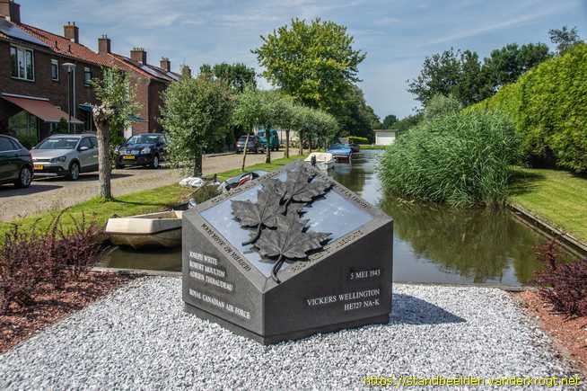 Wilnis -  Monument Canadese militairen