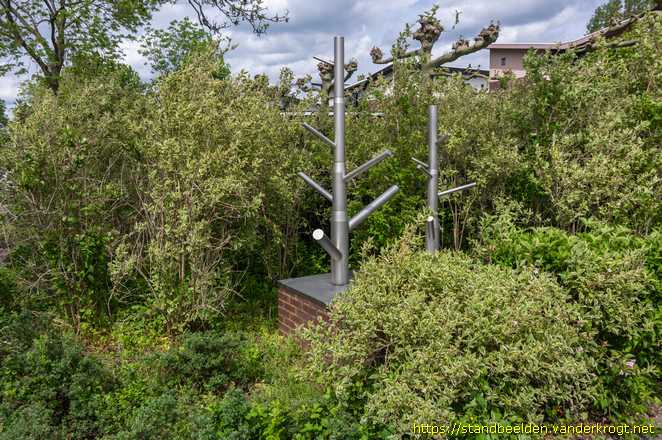 Harmelen -  Twee bomen (?)