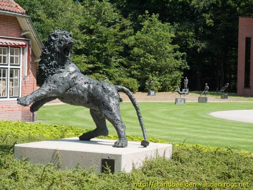 Zeist -  Aanvallen, Verdedigen, Koninklijk