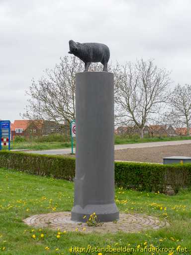 Lewedorp -  Jong schaap en de verwondering...