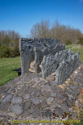 Wolphaartsdijk -  Monument Watersnoodramp 1953