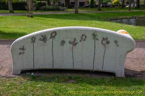 Alphen aan den Rijn -  Social Sofa 'Park Rijnstroom'