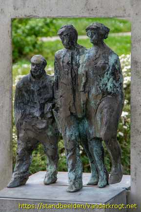 Alphen aan den Rijn - Ouders met leerling(?)