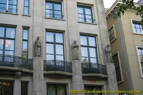 Den Haag -  Zes gevelbeelden