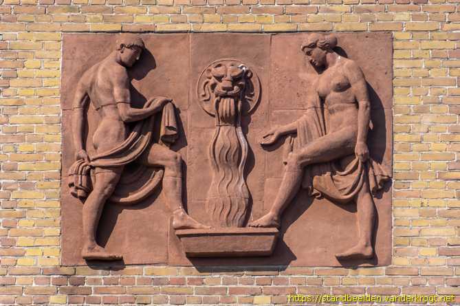 Den Haag - Bader en baadster