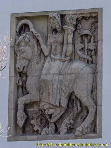 Den Haag -  Ceres te Paard