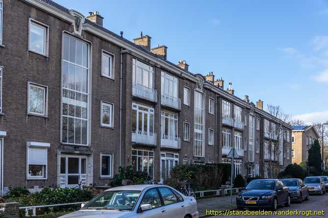 Den Haag -  Pauwen en tulpen