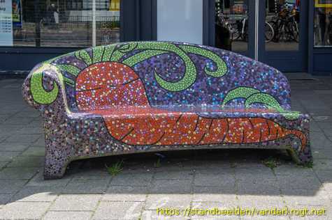 Den Haag -  Social Sofa 'Loosduinen-Wortel'