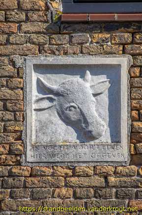 Oude-Tonge -  Gedenksteen Koe
