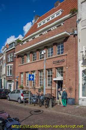 Gouda -  Symbolen van nijverheid