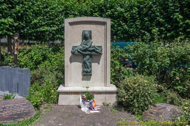 Hardinxveld-Giessendam -  Oorlogsmonument