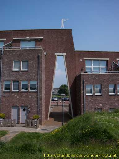 Hellevoetsluis -  Matroos met kijker