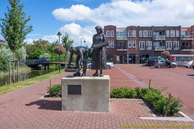 Roelofarendsveen -  De Tuinder en de Plukster