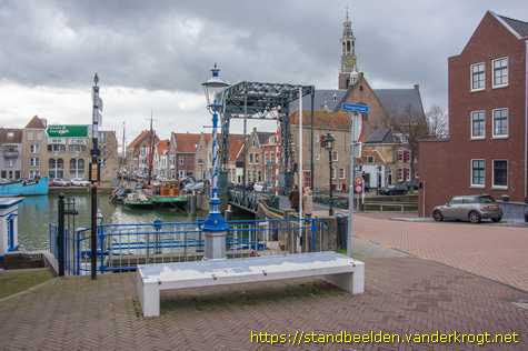 Maassluis -  Het Bankje van Koos
