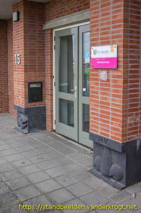 Maassluis -  'Leesplankje'