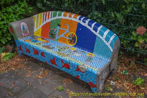 Maassluis -  Social Sofa 'Van Scorelstraat'