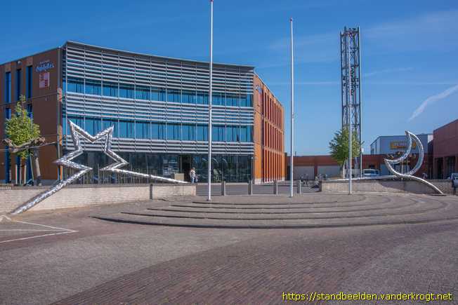 Nieuwerkerk aan den IJssel -  Ster en maan