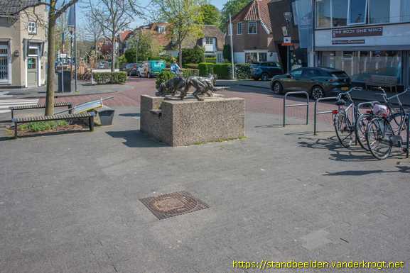 Oegstgeest -  Kroningsdeksel Willem-Alexander en Máxima