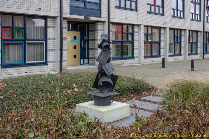 Oud-Beijerland -  Kunstwerk 100 jaar Hoeksch Lyceum