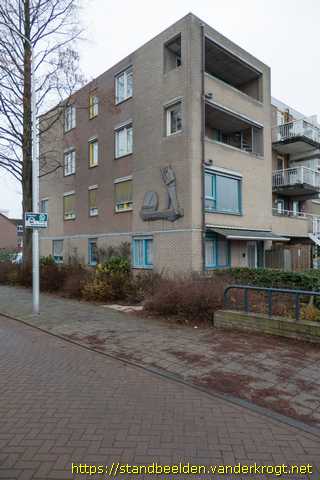 Pijnacker -  Manfiguur op veilingschuit