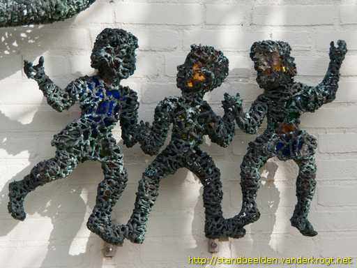 Pijnacker -  Moeder met kinderen