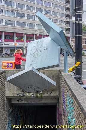 Rijswijk -  Wegvliegend tunneldak