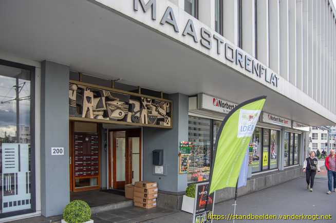 Rotterdam -  Scheepvaartmotieven en Neptunus