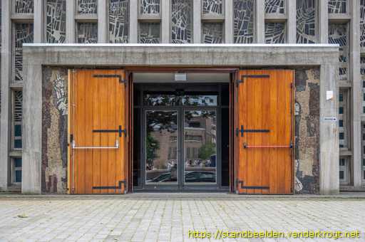 Rotterdam -  Jezus en St. Dominicus - 'Domini canes' en vogels