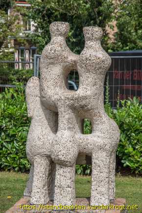 Rozenburg -  Twee figuren op paard