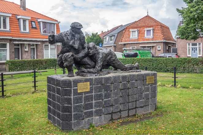 Sliedrecht -  Crossline monument