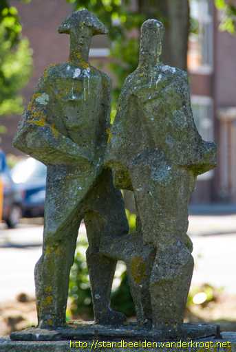 Sliedrecht -  Twee figuren