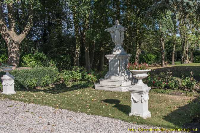 Haastrecht -  Heilig Hartbeeld