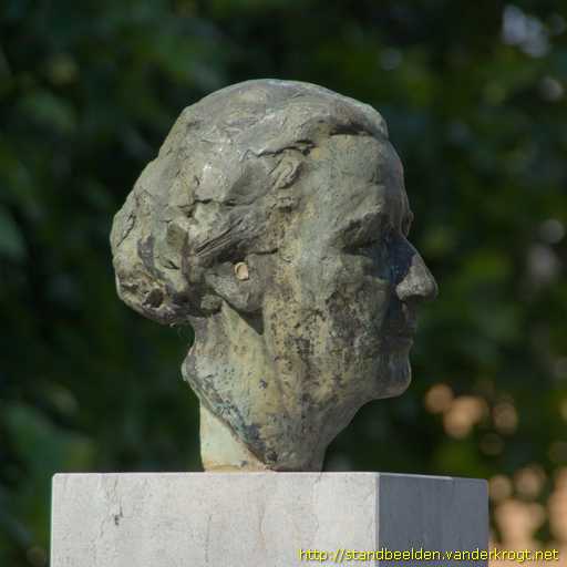 Waddinxveen -  Monument Koningin Wilhelmina