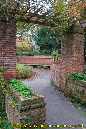 Wassenaar -  Gedenkbank Storm van 's Gravesande